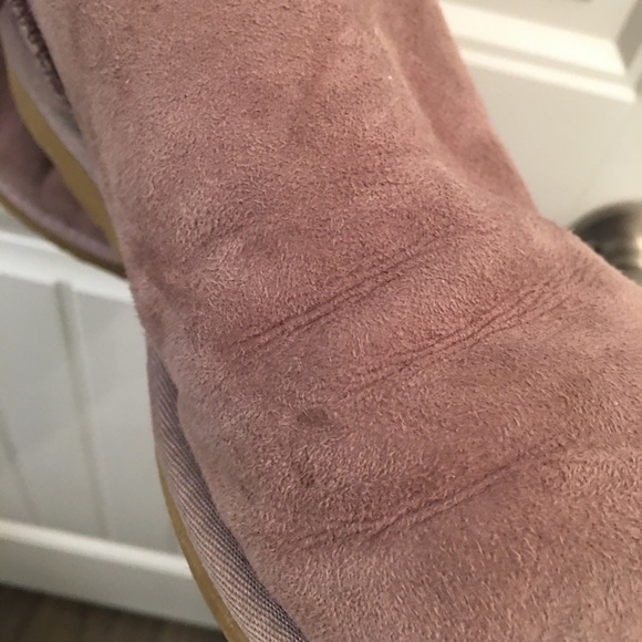 Light purple Ugg boots - Picture 2 of 6